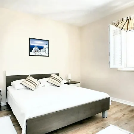 Elegant In Brac With Private Pool * Sumartin