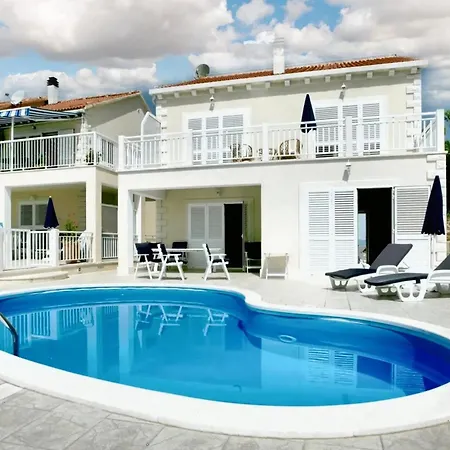 Elegant In Brac With Private Pool * Sumartin