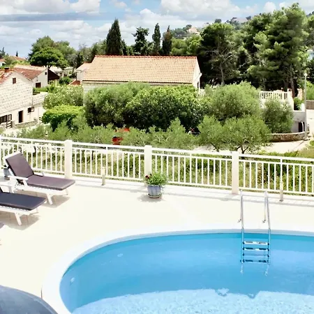 Elegant In Brac With Private Pool Villa